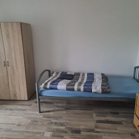 Gss18 1-Og Moeblierte Wohnung In Oebisfelde 外观 照片