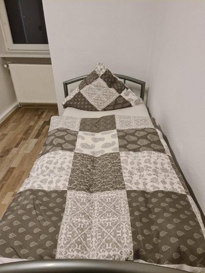 Gss18 1-Og Moeblierte Wohnung In Oebisfelde 外观 照片