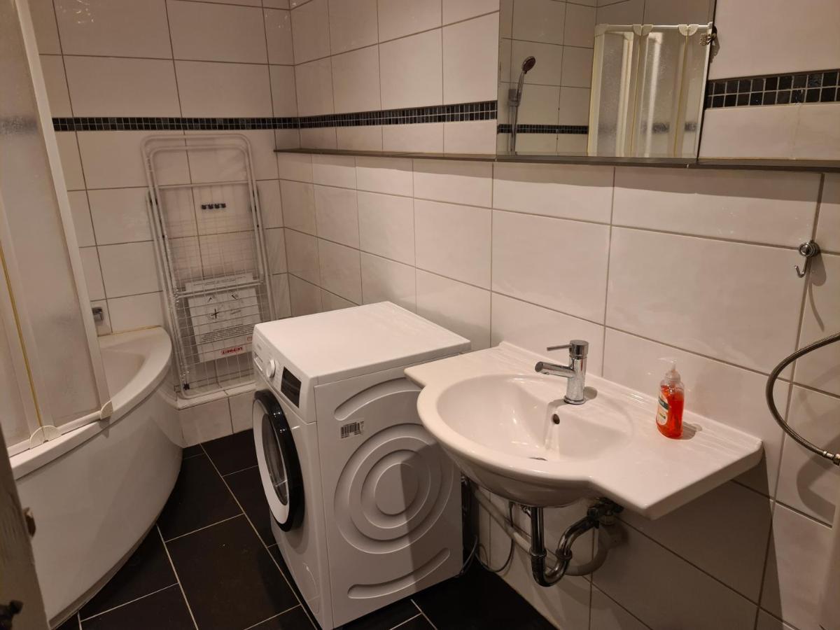 Gss18 1-Og Moeblierte Wohnung In Oebisfelde 外观 照片